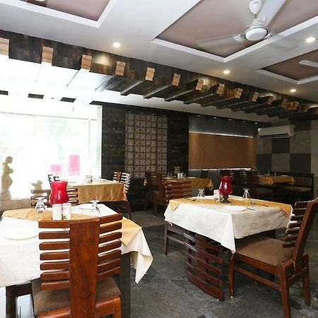 Oyo 29724 Hotel Kokila Resort Jabalpur Zewnętrze zdjęcie